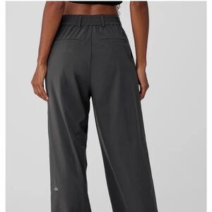 NEW!- Alo high waisted pursuit trouser